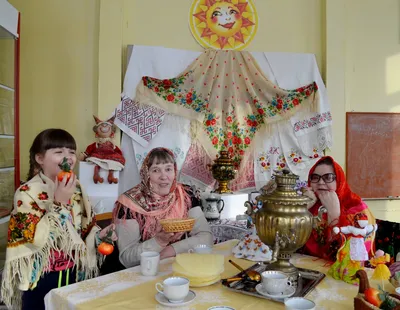 https://iznanka.news/articles/Poslednee/Vo-skolko-oboydyetsya-prazdnichnyy-stol-na-Maslenitsu.html