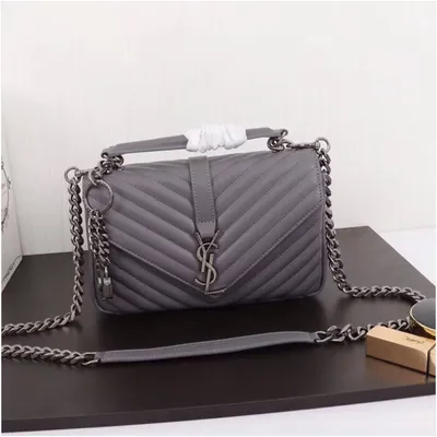 Сумка женская 22x8x16 Yves Saint Laurent купить за 12478 грн в магазине  UKRFashion. Товары бренда Yves Saint Laurent. Лучшее качество