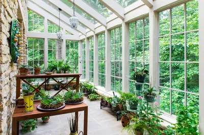Зеленая\" веранда | Home greenhouse, Outdoor rooms, Conservatory garden