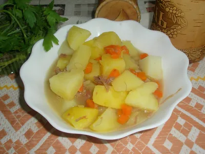 ТУШЕНАЯ КАРТОШКА С МЯСОМ - вкусный Обед или Ужин из доступных продуктов. |  Всегда Вкусно! Видео рецепты | Дзен