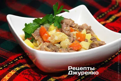 Тушеная картошка с тушенкой и морковью в мультиварке