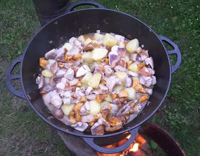 Картошка с Тушенкой – Самый Простой, Вкусный и Недорогой Способ Быстро  Приготовить Обед или Ужин. | Простая Кухня Для Вас | Дзен