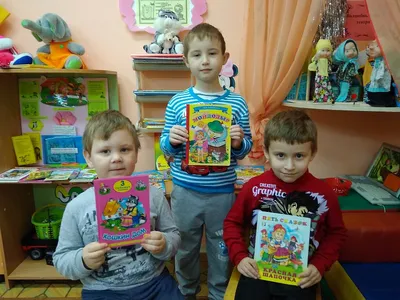 Предметно-развивающая среда гр. №10 Уголок парикмахера Набор для пари