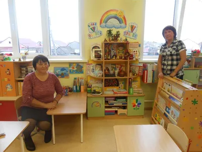 Уголок ИЗО \"Клякса\" с мольбертом — цена 25 164 руб., доставка по Москве