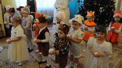 Новогодний утренник в младшей группе — МБДОУ детский сад \"Чебурашка\"