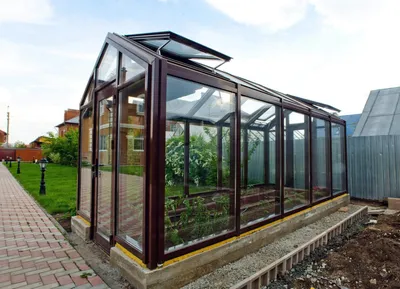 Какую форму крыши теплицы выбрать: односкатная, двускатная, арочная —  Вишневый сад