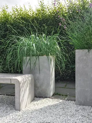 Flowerpot in the form of a flower for a garden - YouTube
