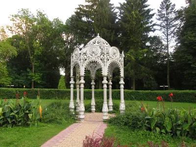 Ботанический сад в Минске - описание достопримечательности Беларуси  (Белоруссии)