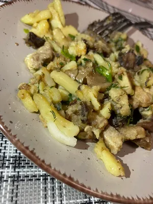 Жареная картошка с маринованными грибами - пошаговый рецепт с фото на  Повар.ру