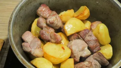Картошка с мясом в казане. Вкусный рецепт. - YouTube