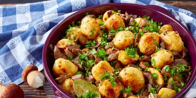 Жареная картошка с мясом» — создано в Шедевруме