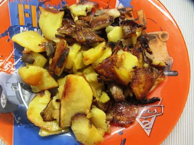 Ребрышки с картошкой жареные - рецепт с фото на Повар.ру