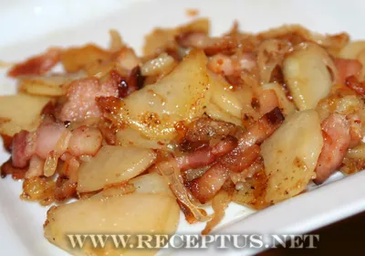 Жареная картошка с мясом – простое и популярное блюдо | Быстрые рецепты для  каждого | Дзен