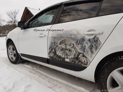 Аэрография на красном авто
