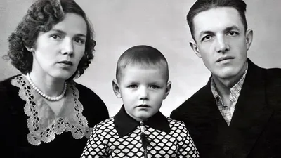 Фото Александра Галибина: скачайте бесплатно и запечатлейте его шарм в ваших проектах