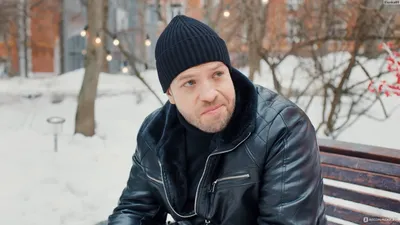 Фон с Александром Голубковым: создай атмосферу известности на своем устройстве