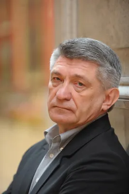 Фото Александра Сокурова: выбирайте размер и формат загружаемого изображения