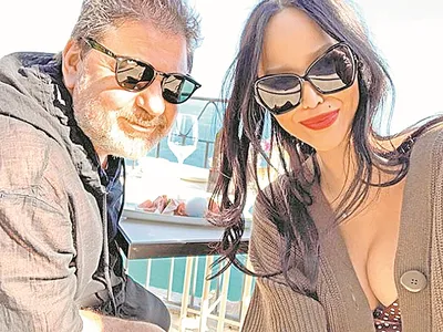 Звезда сцены и экрана: Фотографии, отображающие талант Александра Цекало