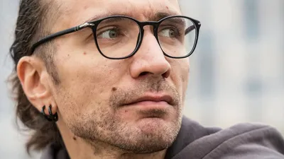 Проницательный взгляд Александра Цоя: фотография, которая говорит сама за себя 
