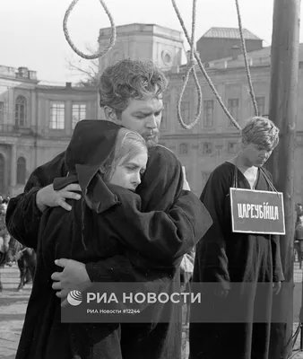 Страстные выражения лица Александры Назаровой на фото 