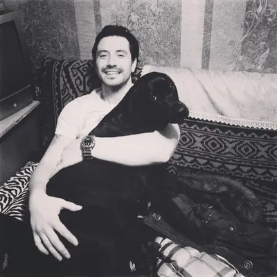 Близкое знакомство с Алексеем Анищенко через его фотографии - откройте новую главу его истории.