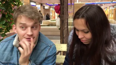 Стильные обои на рабочий стол с Алексеем Демидовым
