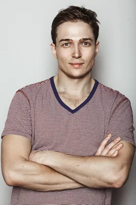 Алексей Сидоров в фотографиях: скачайте в формате JPG, PNG или WebP