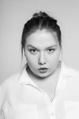 Необычные фоны с Алёной Швиденковой для вашего рабочего стола