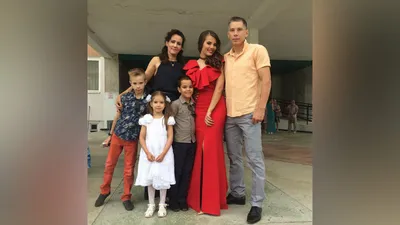 Изображения Анастасии Резник в форматах JPG, PNG, WebP