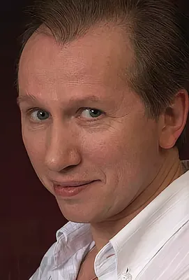 Потрясающие моменты из фильмов и спектаклей с Андреем Анкудиновым на фото