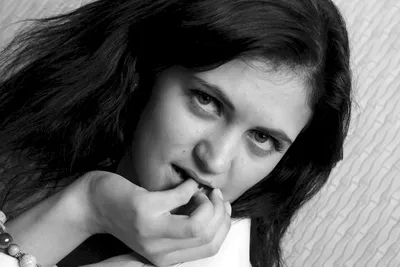 Ангелина Пахомова в объективе камеры: магия актерства на фото
