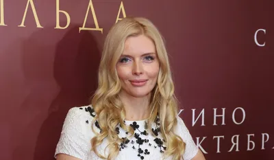 Анна Чурина: скачайте фото и насладитесь ее красотой