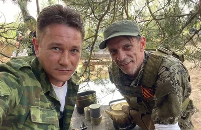Потрясающие снимки Антона Шагина, на которых он в своей роли.