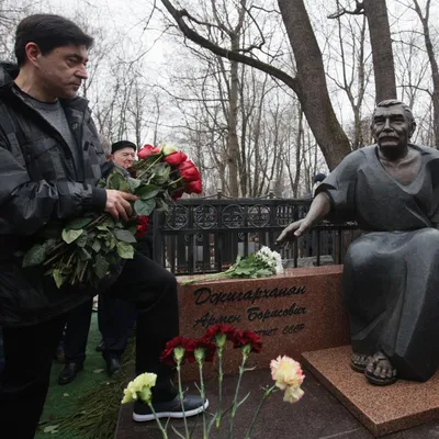 Рисунок Армена Джигарханяна: интересные образы знаменитого актера