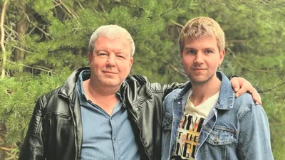 GIF с Арсением Робаком: динамичные и забавные анимированные изображения