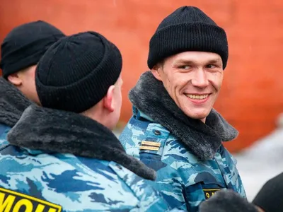Мужественность и стиль: фотографии Артёма Быстрова в черно-белом