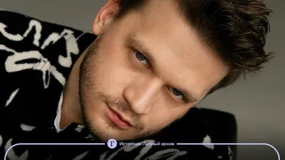 Фон с изображением Артура Сопельника: эстетика и стиль
