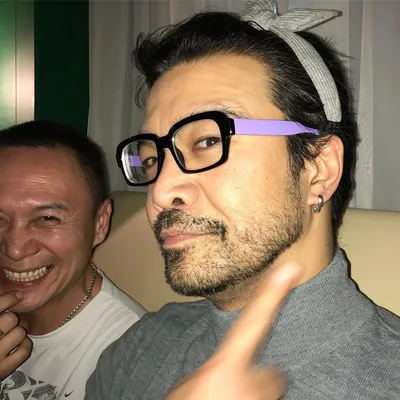 Сияющая звезда Азиз Бейшеналиев на фото