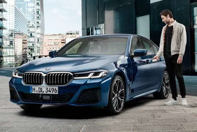 iPhone 15 Owners Say BMW's Wireless Charger Is Frying Their Devices