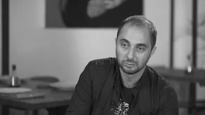4K фотография Демиса Карибидиса для скачивания