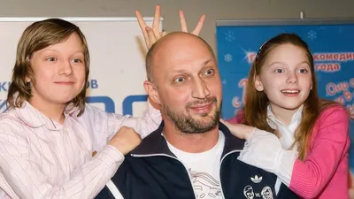 Изящество движений: Денис Парамонов на фотосессии