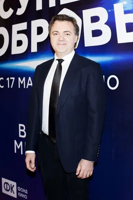 Изящное изображение Дмитрия Дьяченко на фоне природы
