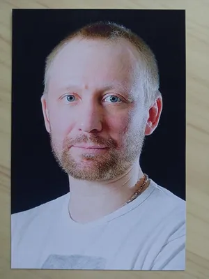 Фото звезды кино и театра Дмитрия Куличкова: скачивайте бесплатно в хорошем качестве