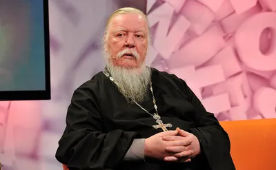 Дмитрий Смирнов: эксклюзивные фоновые изображения для вашего устройства