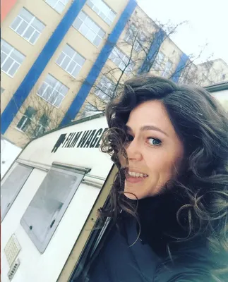 Театральные корни: Елена Лядова и ее впечатляющий актерский талант