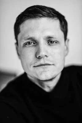 Чувственность и искренность на снимках Евгения Санникова