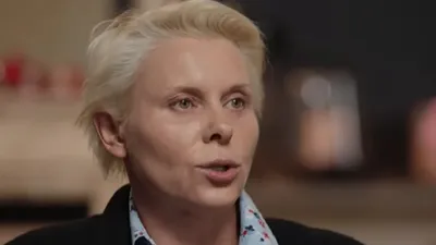 Свежие фото Яны Трояновой в художественной обработке