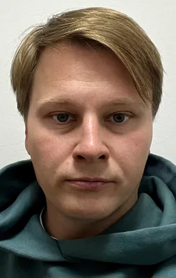 Очарование на фото: Илья Аксенов в новом свете