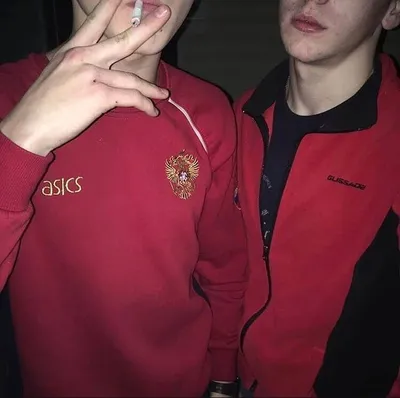 Выберем лучшее фото на аву ???😻 1 или 2 ? Голосуем 😎 ______ @the_top_club  07.09.2022 | Instagram