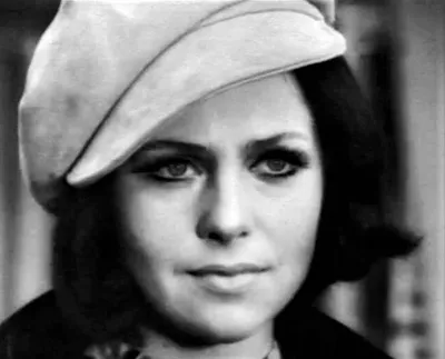 Ёла Санько в объективе: захватывающие фото-моменты